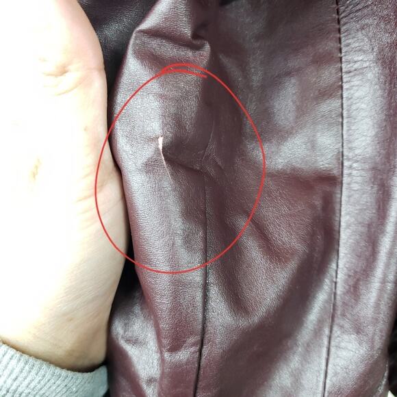 Remy | Leather Fashions Maroon Jacket, size 44 - Picture 8 of 8